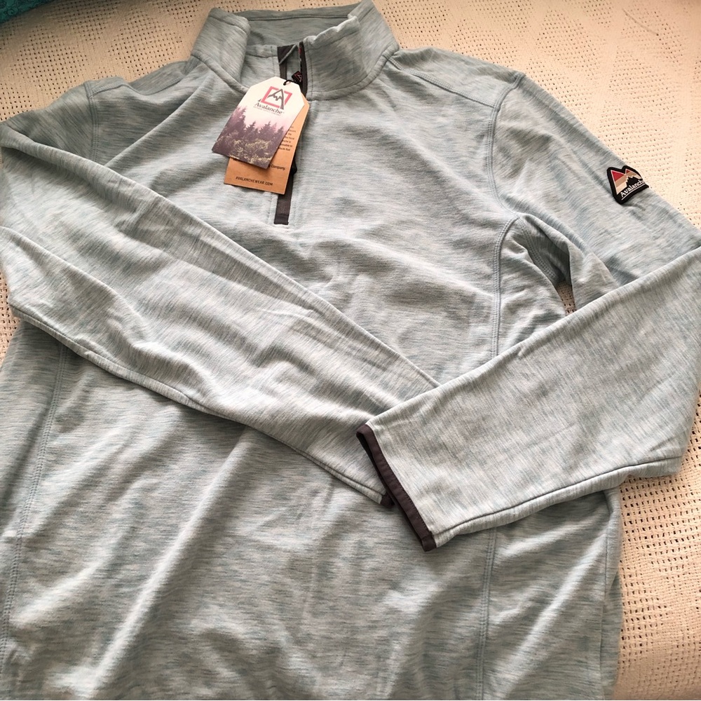 Avalanche fleece quarter zip NWT